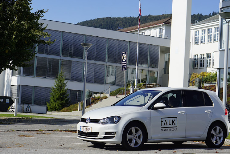 Bilde fra FALK TRAFIKKSKOLE AS i Molde